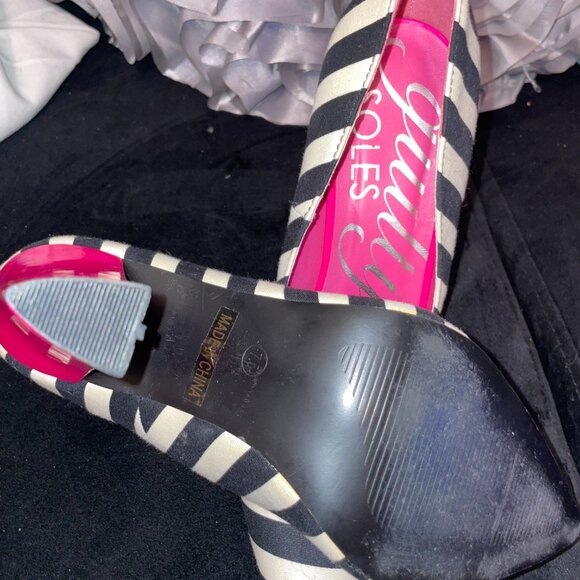 GUILTY SOLES - Picture 3 of 4